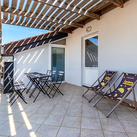 Hangar Apartments Izola Exterior photo